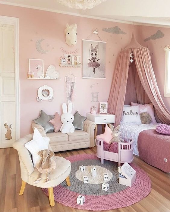 chambre fille rose pale
